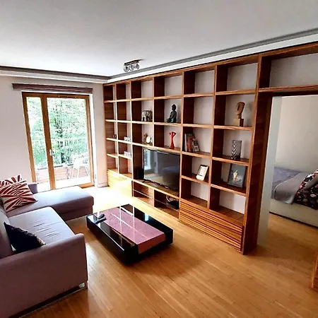 Comewa Apartment *