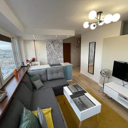 Apartment Comewa *